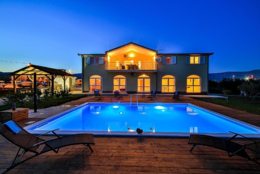 Ferienwohnung Orange Tree Garden Trogir Exterior foto