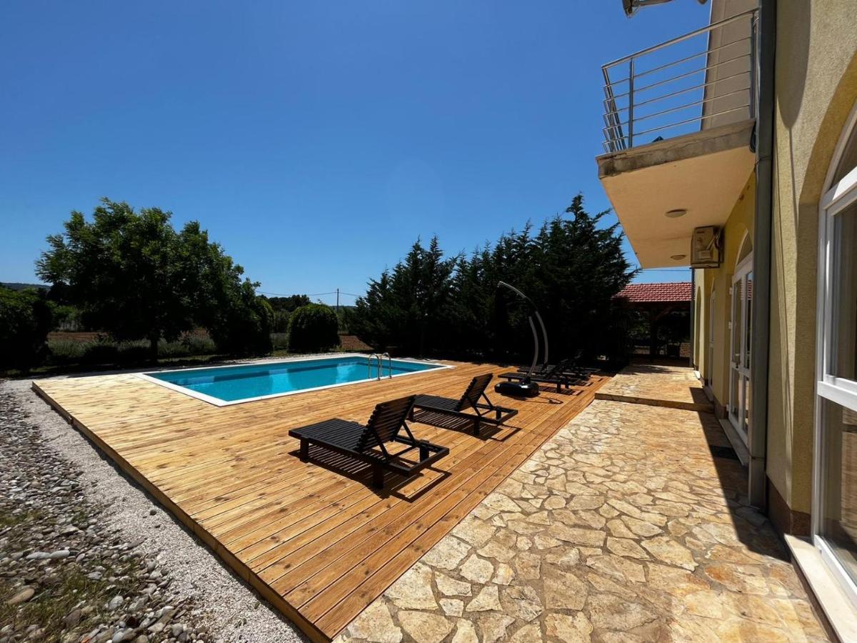Ferienwohnung Orange Tree Garden Trogir Exterior foto